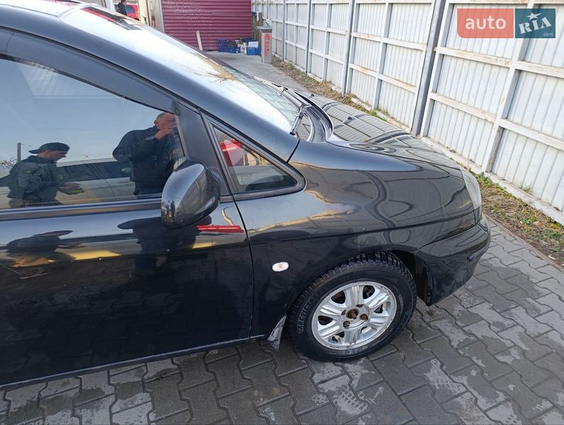 Минивэн Chevrolet Tacuma 2005 в Львове