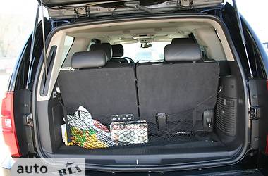 Внедорожник / Кроссовер Chevrolet Tahoe 2011 в 