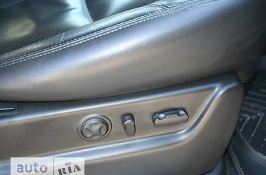 Внедорожник / Кроссовер Chevrolet Tahoe 2011 в 