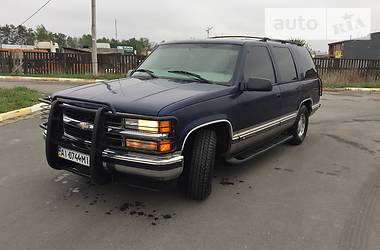 Внедорожник / Кроссовер Chevrolet Tahoe 1999 в Киеве