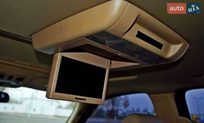 Внедорожник / Кроссовер Chevrolet Tahoe 2006 в Киеве