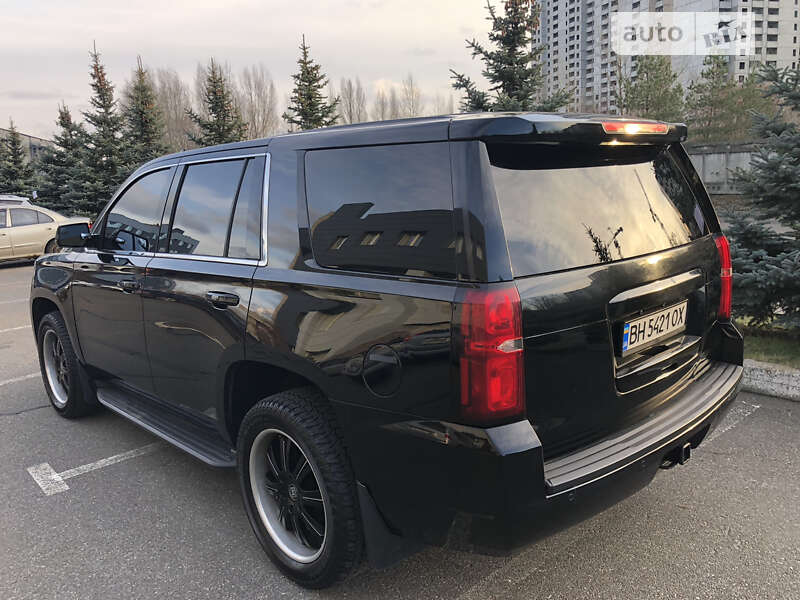 Внедорожник / Кроссовер Chevrolet Tahoe 2017 в Киеве