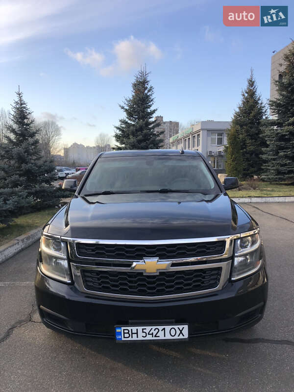 Внедорожник / Кроссовер Chevrolet Tahoe 2017 в Киеве