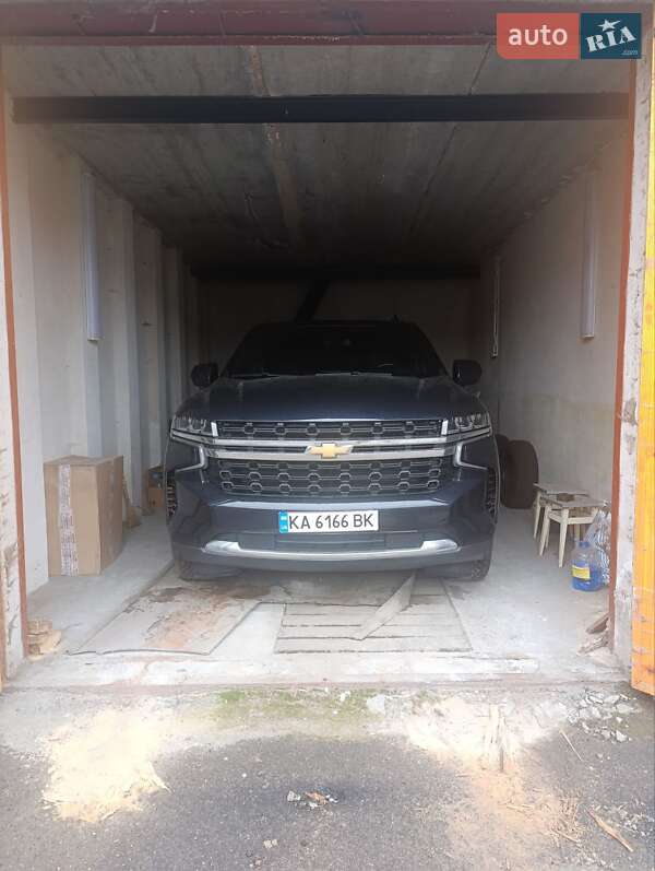 Внедорожник / Кроссовер Chevrolet Tahoe 2021 в Киеве