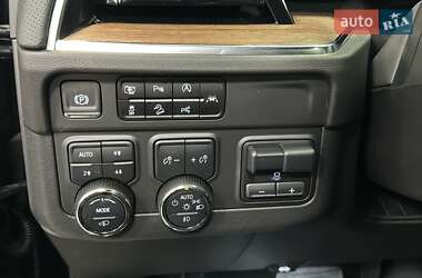 Внедорожник / Кроссовер Chevrolet Tahoe 2025 в 
