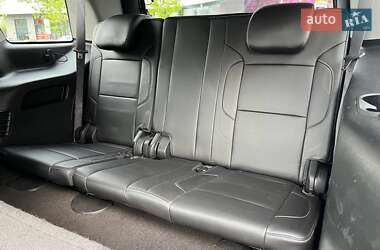Внедорожник / Кроссовер Chevrolet Tahoe 2015 в 