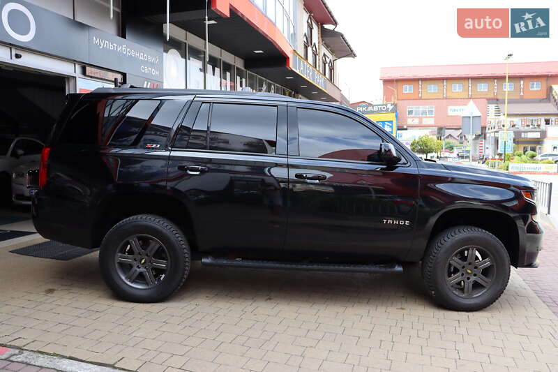 Внедорожник / Кроссовер Chevrolet Tahoe 2018 в Львове