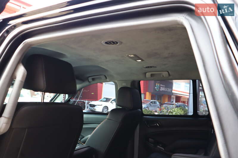 Внедорожник / Кроссовер Chevrolet Tahoe 2018 в Львове