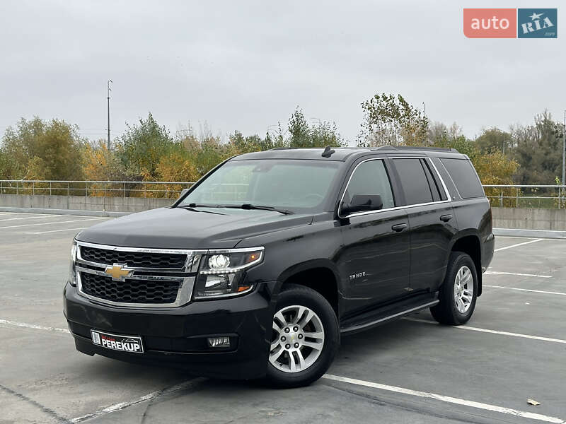 Позашляховик / Кросовер Chevrolet Tahoe 2015 в Києві фото 3 Позашляховик / Кросовер Chevrolet Tahoe 2015 в Києві
