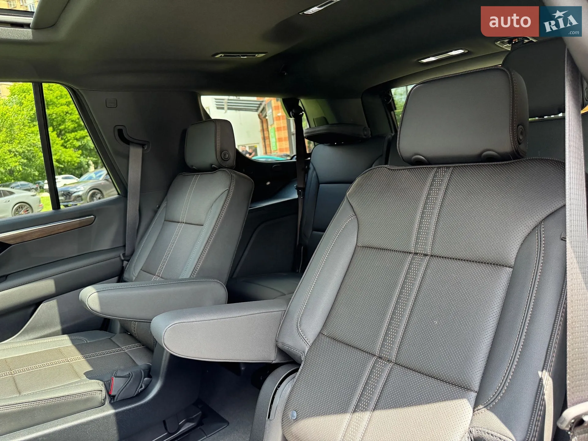 2026 Chevrolet Tahoe - мініатюра 49
