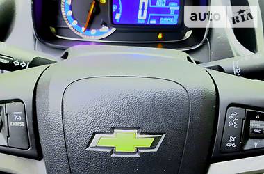 Внедорожник / Кроссовер Chevrolet Tracker 2014 в Днепре