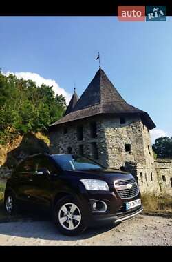 Внедорожник / Кроссовер Chevrolet Tracker 2014 в Каменец-Подольском