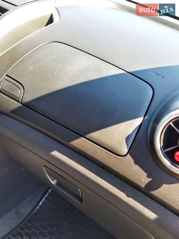 Внедорожник / Кроссовер Chevrolet Tracker 2014 в Каменец-Подольском