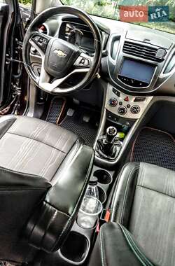 Внедорожник / Кроссовер Chevrolet Tracker 2014 в Каменец-Подольском