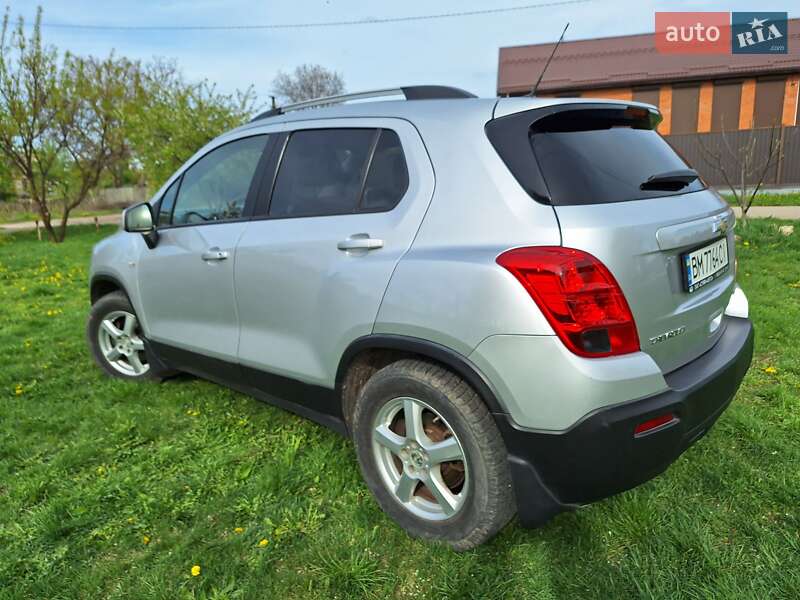 Внедорожник / Кроссовер Chevrolet Tracker 2014 в Сумах