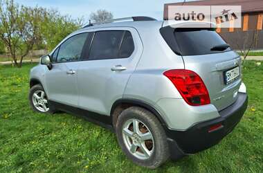 Внедорожник / Кроссовер Chevrolet Tracker 2014 в Сумах