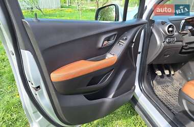 Позашляховик / Кросовер Chevrolet Tracker 2014 в Сумах