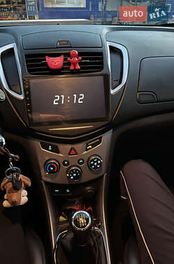 Внедорожник / Кроссовер Chevrolet Tracker 2013 в Житомире
