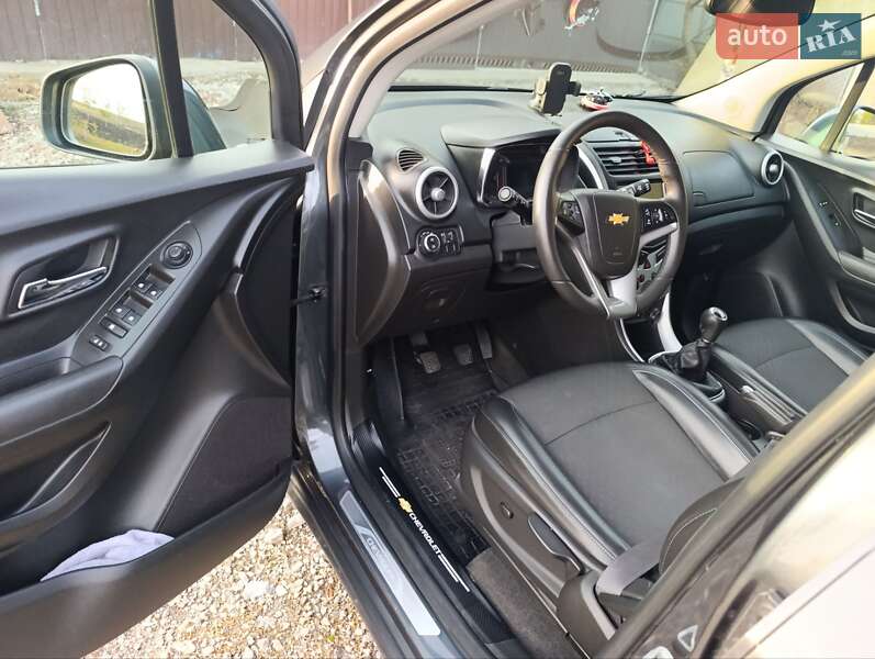 Внедорожник / Кроссовер Chevrolet Tracker 2016 в Жашкове