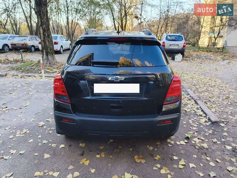 Позашляховик / Кросовер Chevrolet Tracker 2014 в Києві