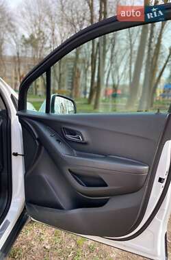 Внедорожник / Кроссовер Chevrolet Tracker 2014 в Тернополе