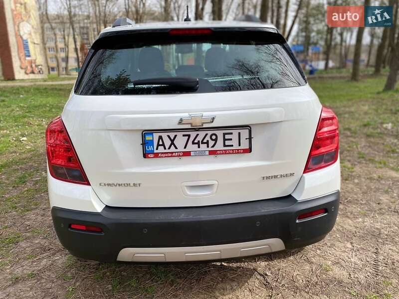Внедорожник / Кроссовер Chevrolet Tracker 2014 в Харькове