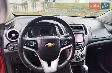 Позашляховик / Кросовер Chevrolet Tracker 2014 в Києві