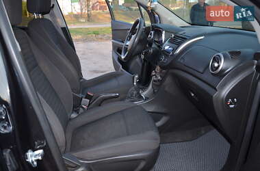 Внедорожник / Кроссовер Chevrolet Tracker 2016 в Золочеве