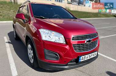 Внедорожник / Кроссовер Chevrolet Tracker 2014 в 