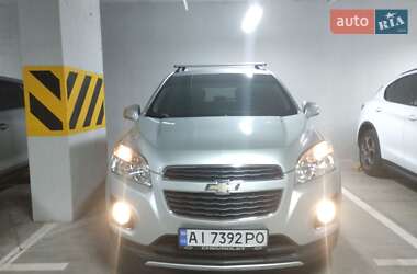 Внедорожник / Кроссовер Chevrolet Tracker 2014 в Киеве