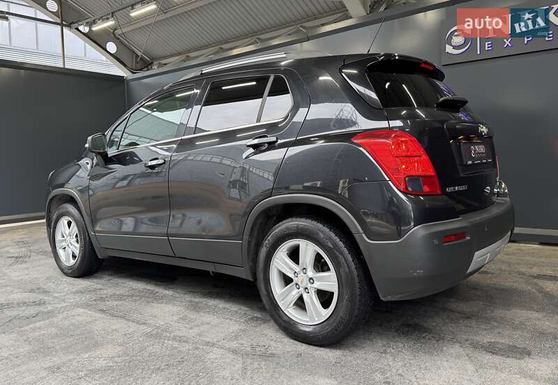 Внедорожник / Кроссовер Chevrolet Tracker 2013 в Киеве