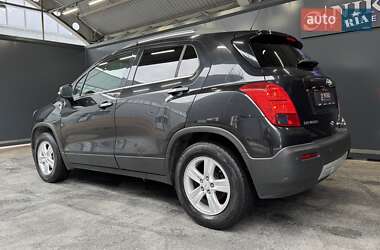 Внедорожник / Кроссовер Chevrolet Tracker 2013 в 