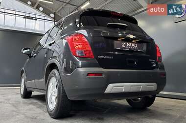 Внедорожник / Кроссовер Chevrolet Tracker 2013 в 