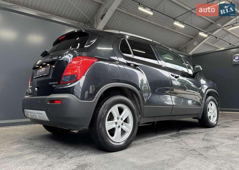 Внедорожник / Кроссовер Chevrolet Tracker 2013 в Киеве