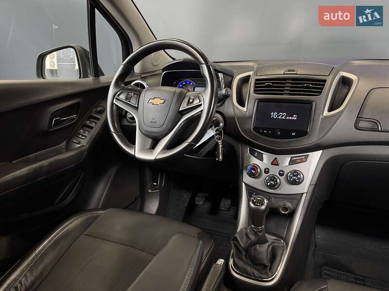 Внедорожник / Кроссовер Chevrolet Tracker 2013 в Киеве
