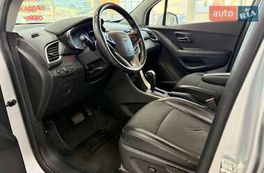 Внедорожник / Кроссовер Chevrolet Tracker 2017 в 