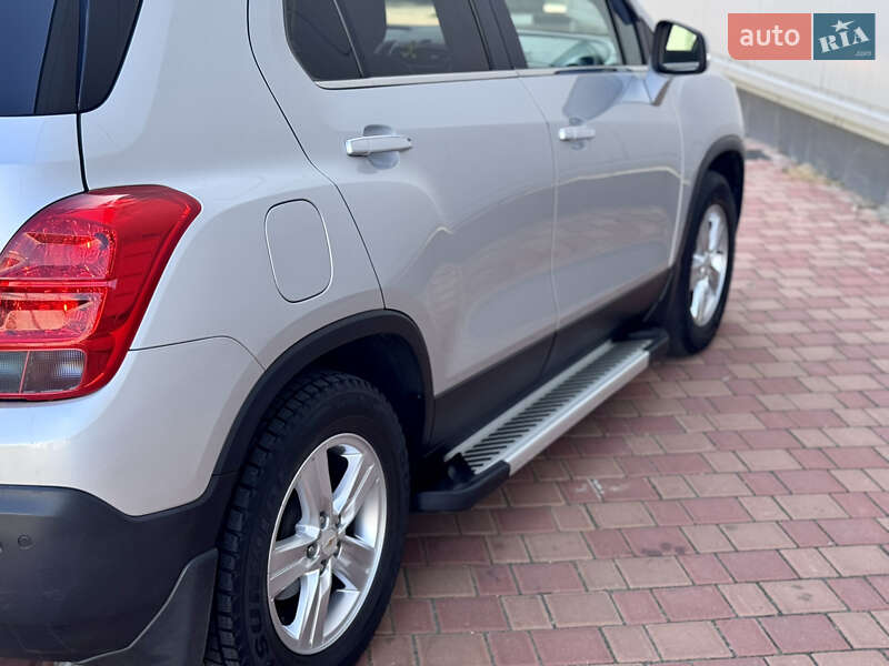 Внедорожник / Кроссовер Chevrolet Tracker 2014 в Одессе