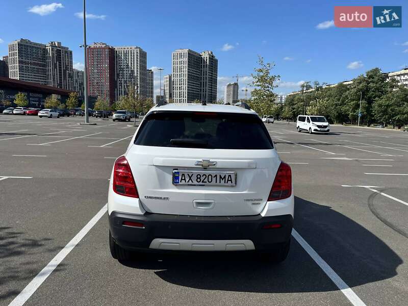 Внедорожник / Кроссовер Chevrolet Tracker 2014 в Киеве фото 3 Внедорожник / Кроссовер Chevrolet Tracker 2014 в Киеве