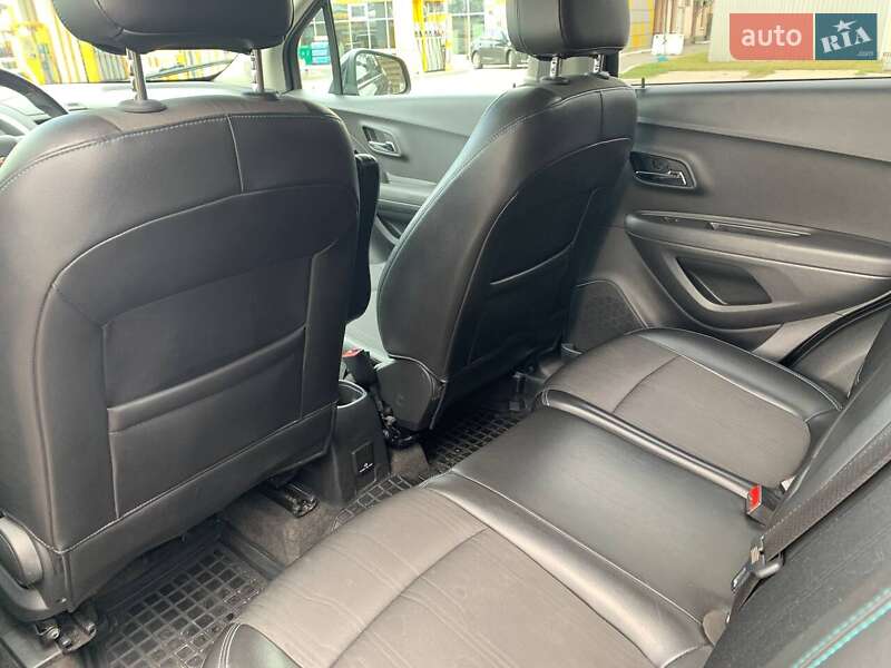 Внедорожник / Кроссовер Chevrolet Tracker 2014 в Киеве