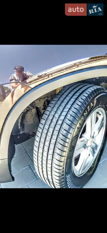 Внедорожник / Кроссовер Chevrolet Tracker 2014 в Каменец-Подольском