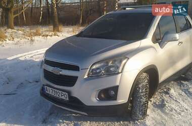 Позашляховик / Кросовер Chevrolet Tracker 2014 в Києві