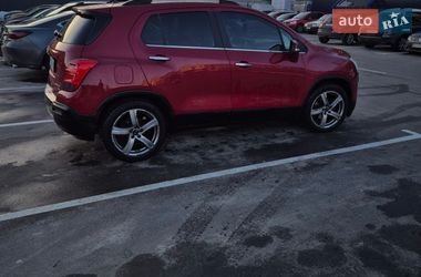 Внедорожник / Кроссовер Chevrolet Tracker 2014 в Обухове