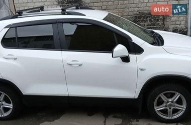 Внедорожник / Кроссовер Chevrolet Tracker 2013 в Киеве