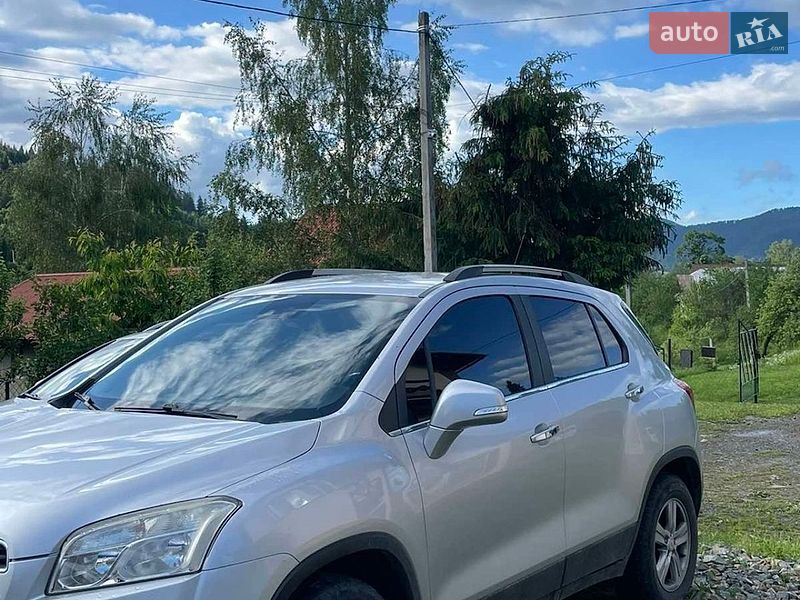 Внедорожник / Кроссовер Chevrolet Tracker 2014 в Киеве