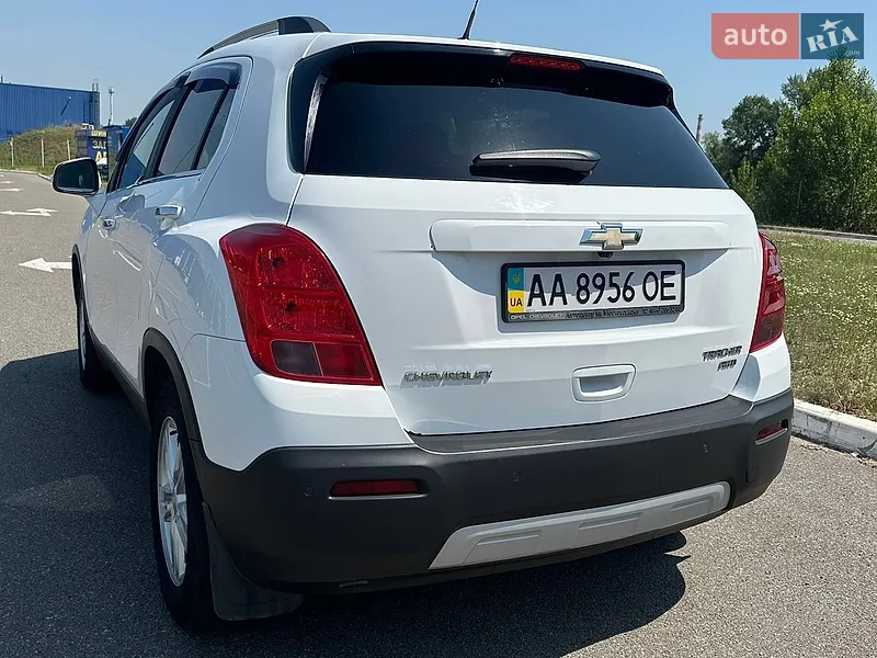 Chevrolet Tracker 2013 VIN KL1BG7689DB167382 фото оголошення 2 з 43