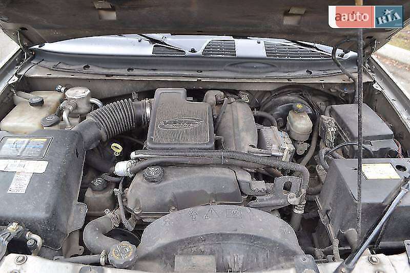 Внедорожник / Кроссовер Chevrolet TrailBlazer 2003 в Киеве