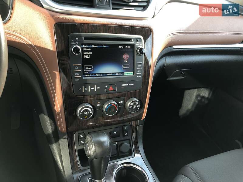 Внедорожник / Кроссовер Chevrolet Traverse 2016 в Львове