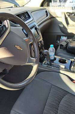 Позашляховик / Кросовер Chevrolet Traverse 2015 в Дніпрі