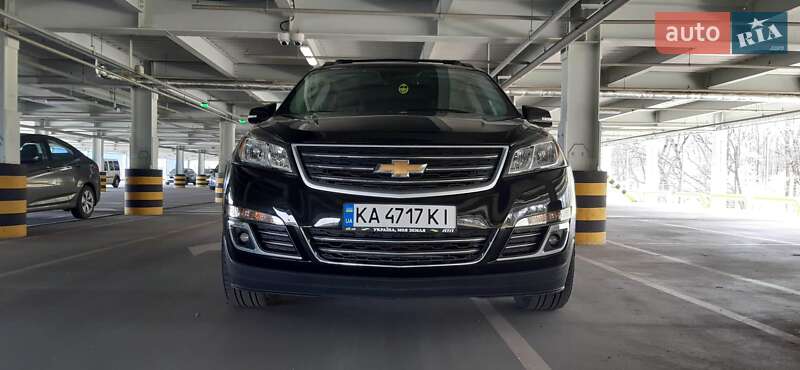 Внедорожник / Кроссовер Chevrolet Traverse 2017 в Киеве