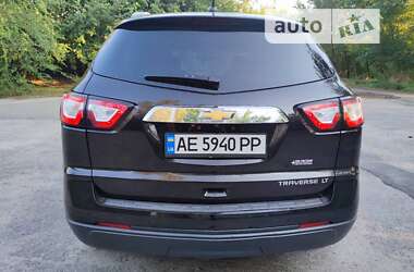 Внедорожник / Кроссовер Chevrolet Traverse 2015 в 
